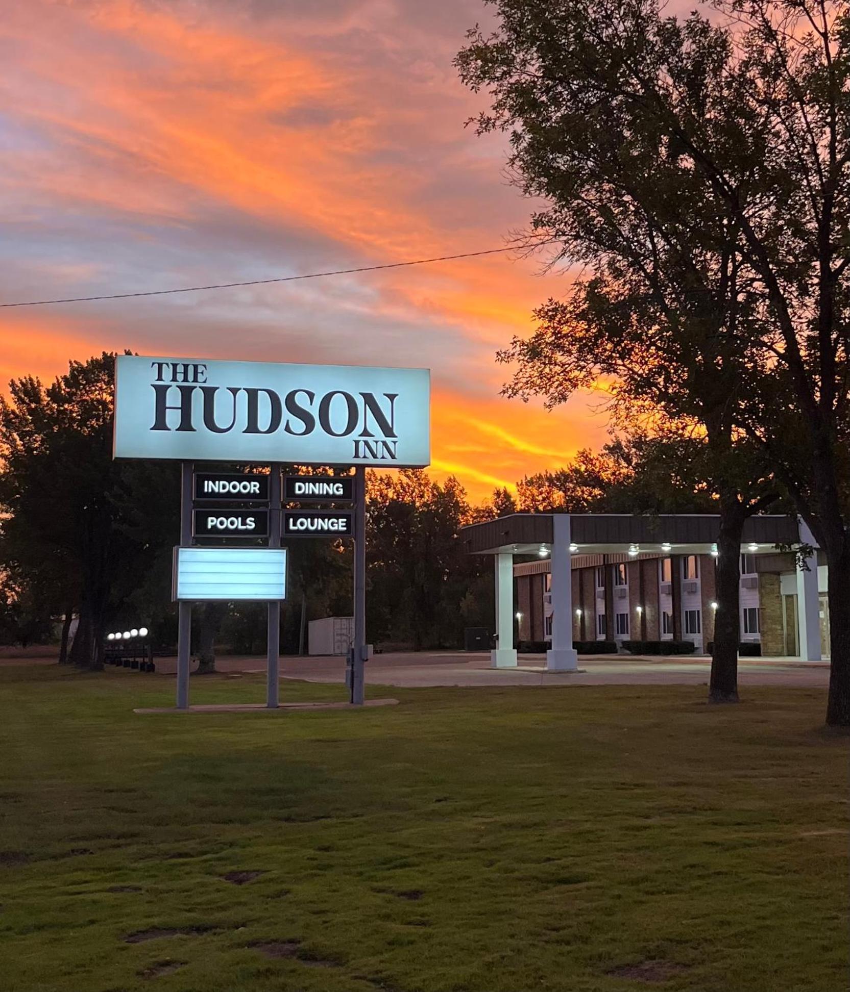 The Hudson Inn Morris Luaran gambar
